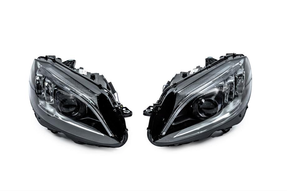 Mercedes C-class W205 2014–2021 Priekšējie lukturi ar Full LED moduļiem (HALOGEN versijai, 2 gab.) Image