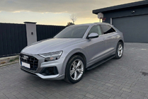 Audi Q8 2018– Sānu pakāpieni Bosphorus Black (2 gab., alumīnijs) foto 1