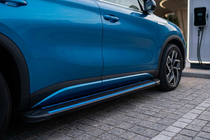 BYD Atto 3 2021– Sānu pakāpieni Maya Blue (2 gab., alumīnijs) foto 1