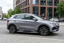 BYD Atto 3 2021– Sānu pakāpieni Tayga V2 (2 gab., alumīnijs) foto 1