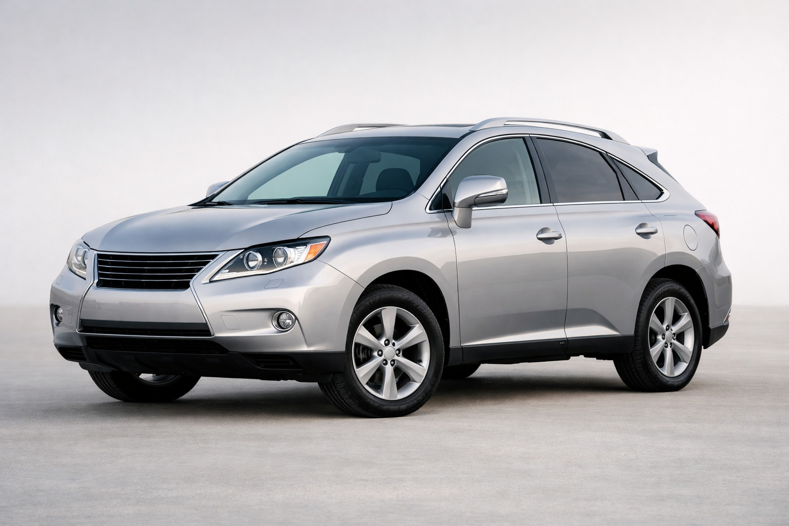Apskats: Lexus RX 2009-2015 – ērts krosovers ikdienai