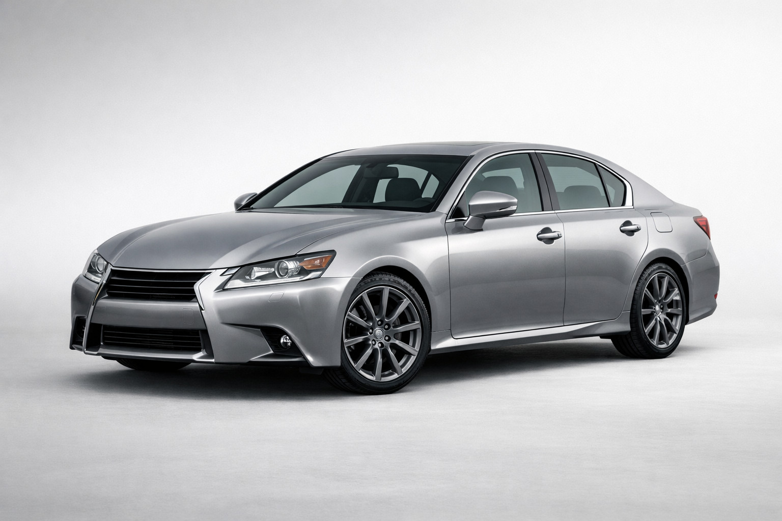 Lexus GS 2011-2020 apskats: sedans tiem, kam apnikuši vācieši
