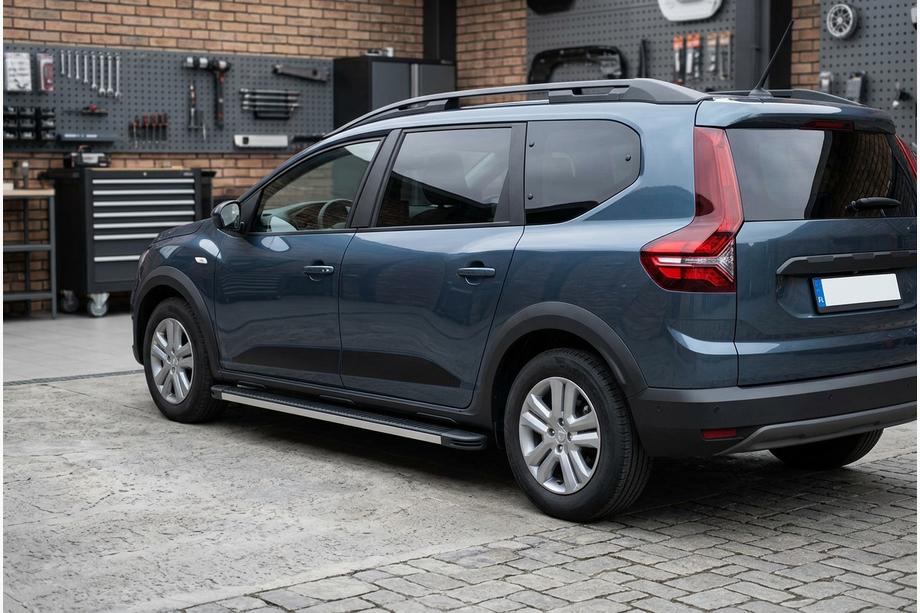 Dacia Jogger 2022– Sānu pakāpieni Maya V1 (2 gab., alumīnijs) Foto 1