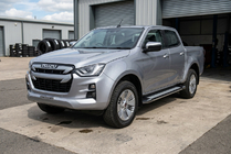Isuzu D-Max 2019– Sānu pakāpieni Rainbow (2 gab., alumīnijs) foto 1