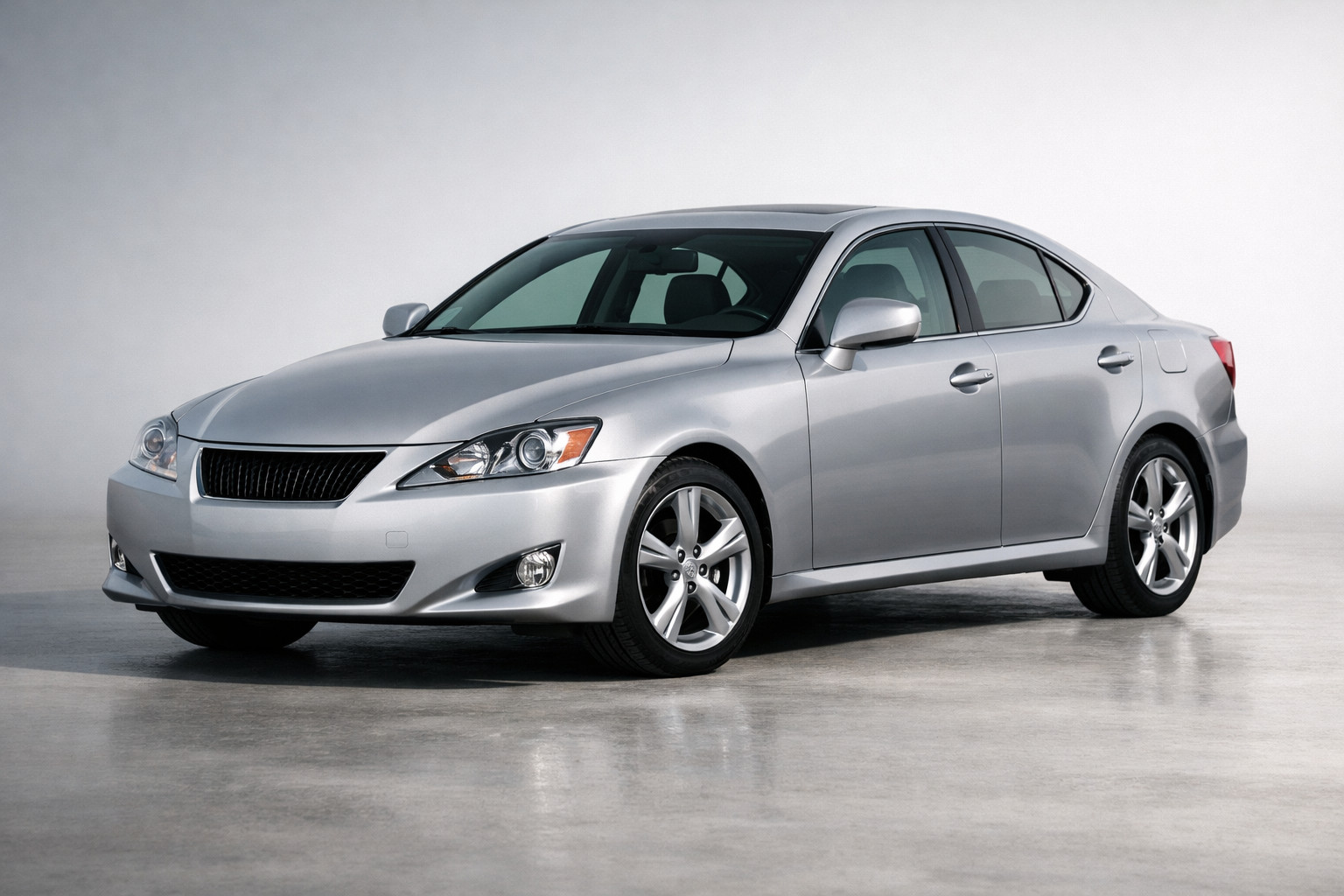 Apskats: Lexus IS 2005-2013 — kompakts premium bez liekas pompozitātes