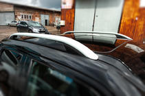 Nissan Juke 2010–2019 Jumta reliņi CROWN (matēti pelēki) foto 2