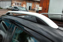 Nissan Juke 2010–2019 Jumta reliņi CROWN (matēti pelēki) foto 4