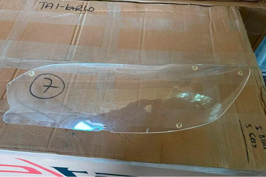 Toyota Camry 2006–2011 Ar atlaidi: Priekšējo lukturu aizsarguzlikas 2006-2009 (2 gab., EGR AIRPLEX) Foto 2