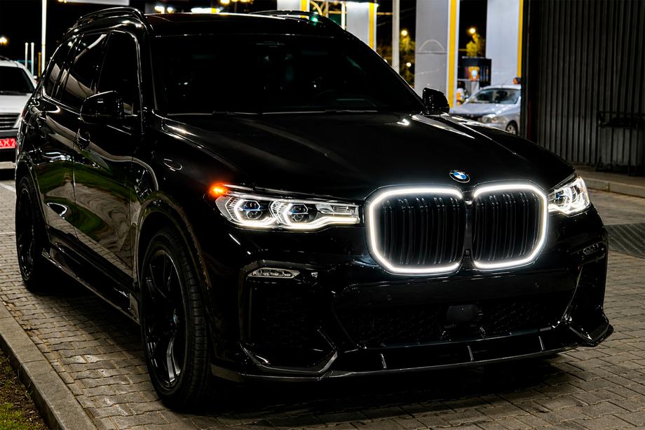 BMW X7 G07 2019– BMW nieru reste M-Look LED (2019-2022, melns spīdīgs) Image