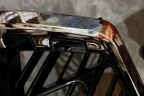 Toyota Land Cruiser 200 2007–2021 Izpārdošana Radiatora reste 2012-2016 (TRD) foto 3