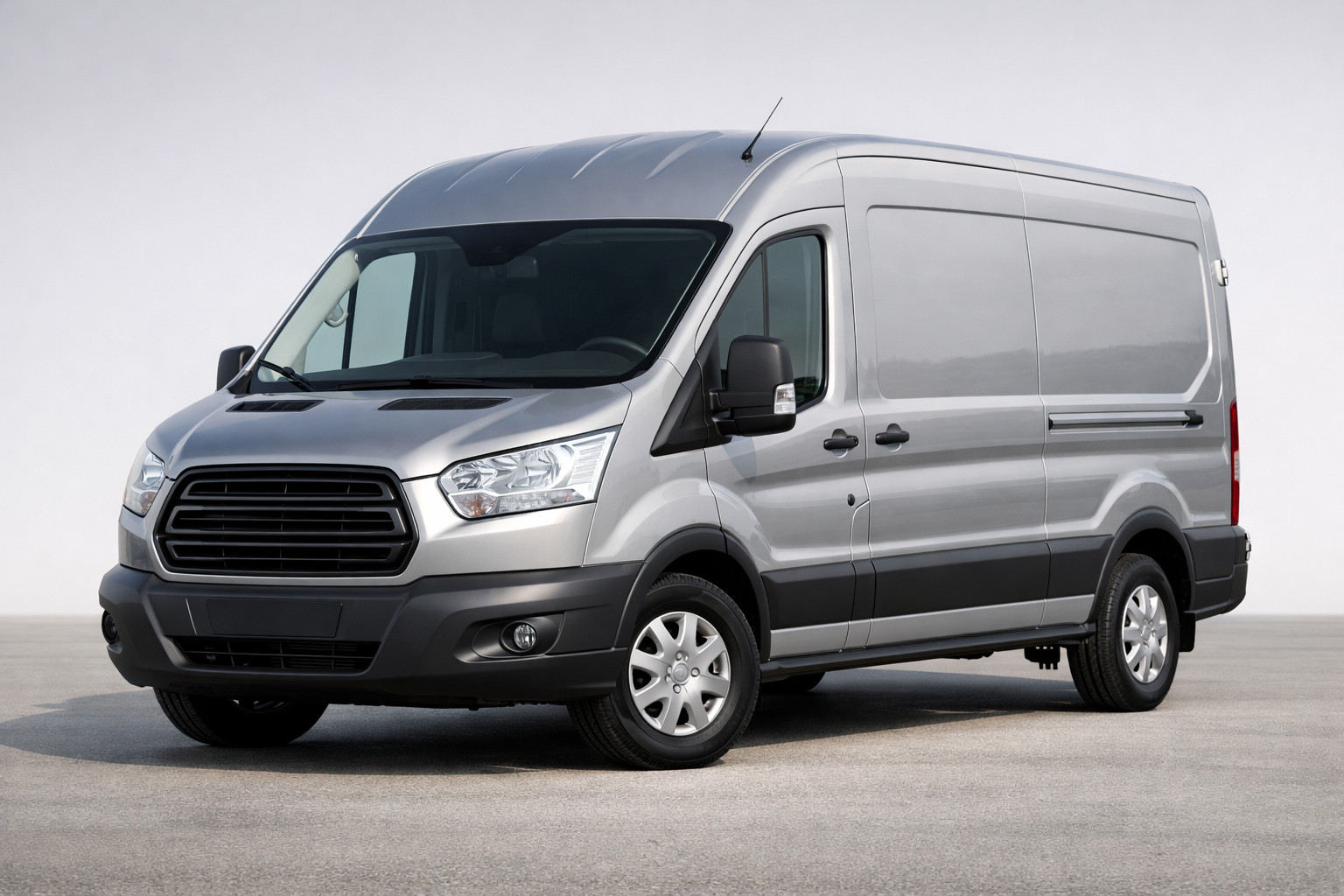 Ford Transit 2014– apskats: mūsdienīgs busiņš biznesam un braucieniem