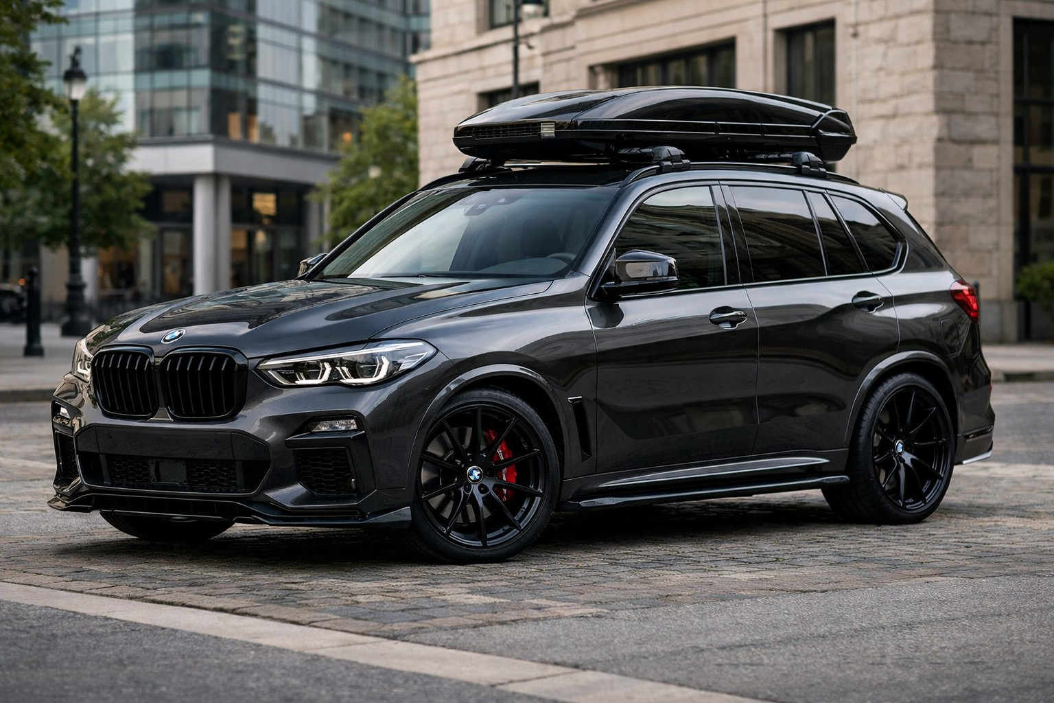 Ko uzlabot BMW X5 G05 pilsētai, lai tas neizskatītos pēc "kolhoza"