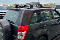 Suzuki Grand Vitara 2005–2017 Jumta bagāžnieka šķērstieņi oriģinālajām stiprinājuma vietām Ecem V3 (2 gab.) Melns, 110 cm foto 2