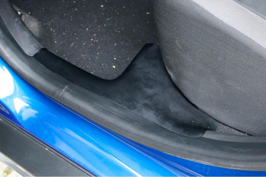 Dacia Duster 2018–2024 Iekšējo sliekšņu uzlikas EuroCap (4 gab., ABS) Image
