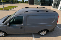 Volkswagen Caddy 2020– Melni jumta reliņi (turku dizains) foto 3
