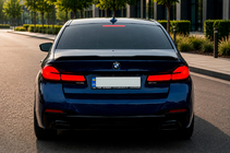 BMW 5. sērija G30/G31 2017–2023 Aizmugurējie lukturi LCI-design (2017-2020, pa vienam) Iekšējais kreisais (uz bagāžnieka vāka) foto 2