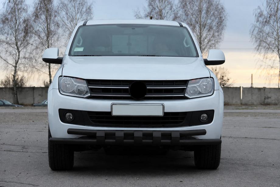 Volkswagen Amarok 2010–2022 Priekšējais aizsargstienis F3-08.7 Black (nerūsējošais tērauds) Foto 3