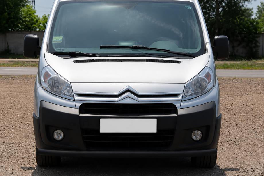 Citroen Jumpy 2007–2017 Priekšējais aizsargstienis ST008 Black (nerūsējošais tērauds) Image