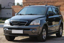 Kia Sorento I BL 2002–2009 Priekšējais aizsargstienis ST008 Black (nerūsējošais tērauds) foto 1