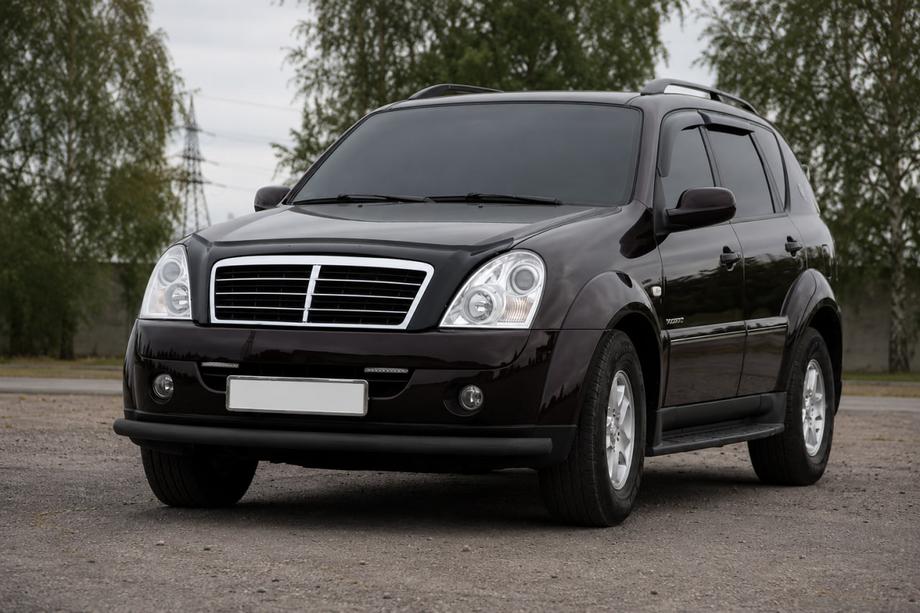 SsangYong Rexton I 2001–2017 Priekšējais aizsargstienis ST008 Black (nerūsējošais tērauds) Image