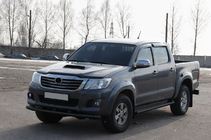 Toyota Hilux 2006–2015 Priekšējais aizsargstienis ST014 Black (nerūsējošais tērauds) foto 2