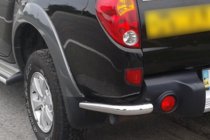 Mitsubishi L200 2006–2015 Aizmugurējie stūri AK003 (2 gab., nerūsējošais tērauds) foto 1