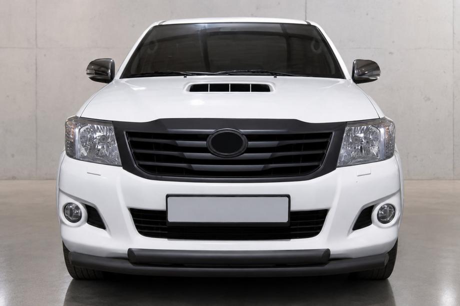 Toyota Hilux 2006–2015 Priekšējais aizsargstienis ST014-1 Black (nerūs. tērauds) Foto 1