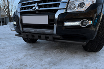 Mitsubishi Pajero Wagon IV 2006–2021 Priekšējais aizsargs ST015 Black (nerūsējošais tērauds) foto 2