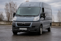 Peugeot Boxer 2006–2025 Priekšējais aizsargstienis ST015 Black (nerūsējošais tērauds) foto 1