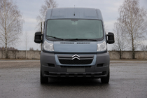 Peugeot Boxer 2006–2025 Priekšējais aizsargstienis ST015 Black (nerūsējošais tērauds) foto 2