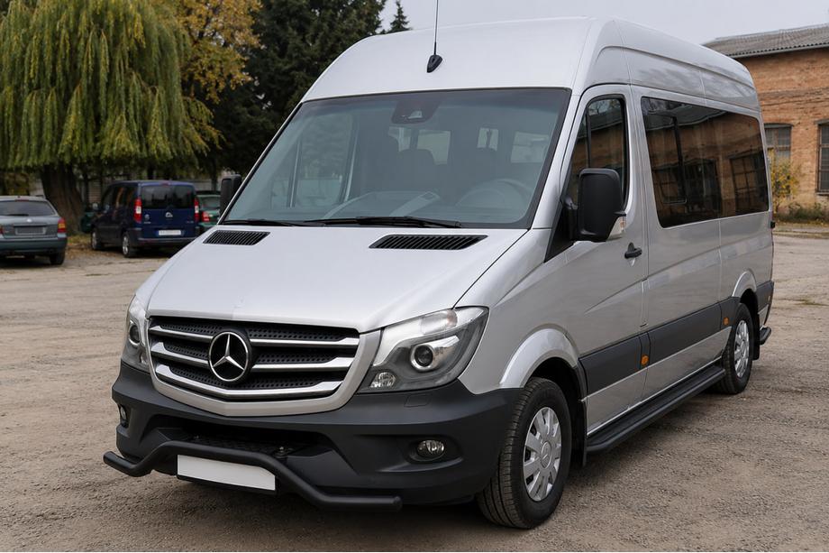 Mercedes Sprinter W906 2006–2018 Priekšējais apakšējais aizsargstienis MBSP.07.F3-04.6 Black (nerūsējošais tērauds) Foto 1