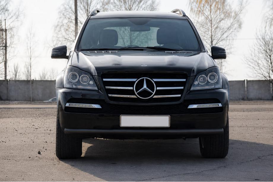Mercedes GL class X164 2006–2012 Priekšējais aizsargstienis ST008 Black (nerūsējošais tērauds) Image