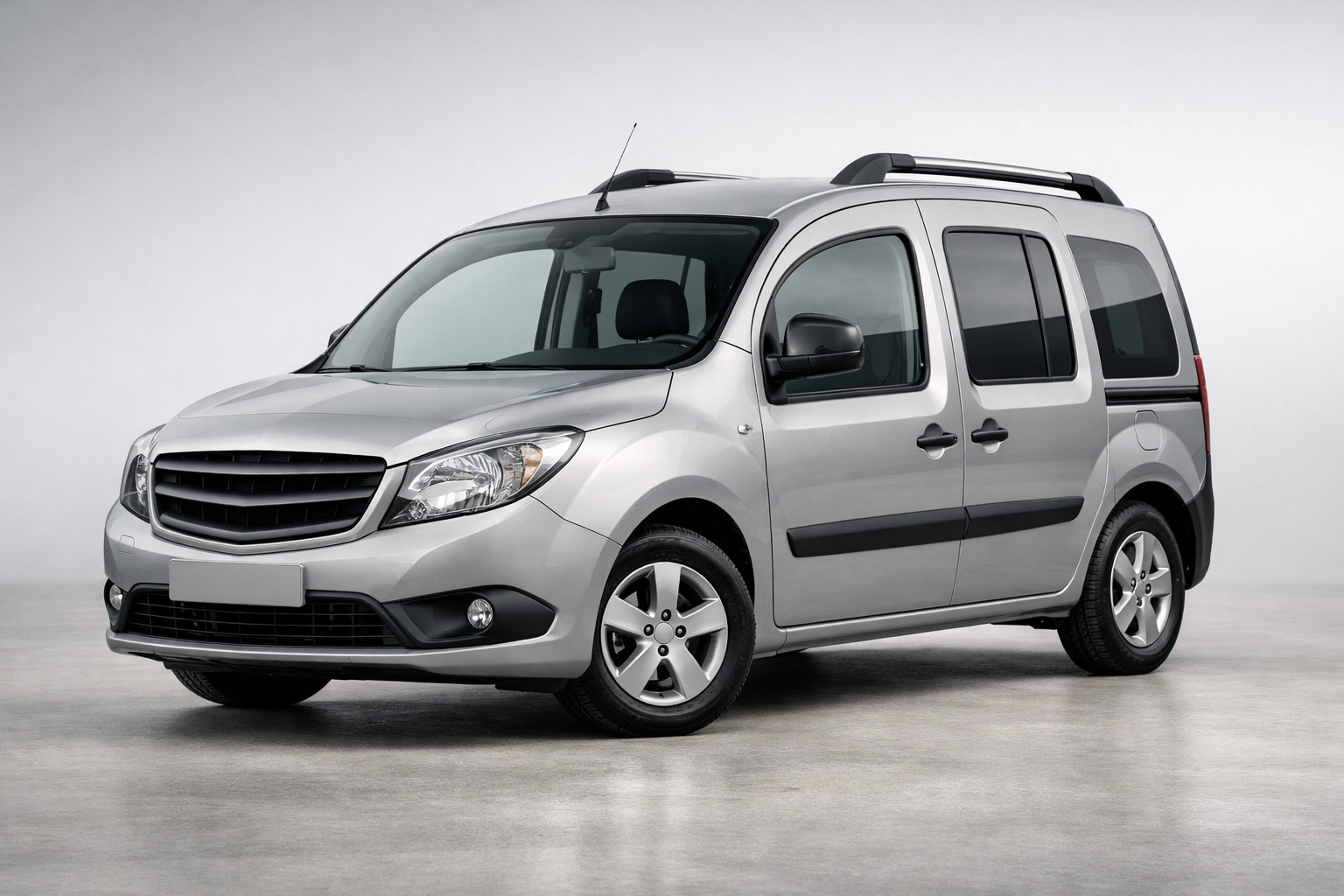 Mercedes Citan 2013-2021 apskats: kompakts furgons pilsētai un biznesam