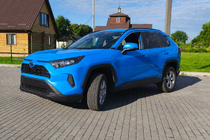 Toyota Rav 4 2019–2025 Integrētie jumta reliņi melni OEM V1 (alumīnijs) foto 2