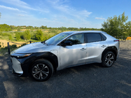 Toyota bZ4X 2022– Integrēti jumta reliņi, pelēki OEM (alumīnijs) foto 1