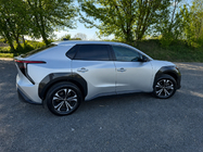 Toyota bZ4X 2022– Integrēti jumta reliņi, pelēki OEM (alumīnijs) foto 2