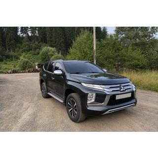 Integrētie jumta reliņi melni OEM (2019-, alumīnijs) Mitsubishi Pajero Sport 2015– foto 1