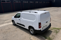 Citroen Berlingo/Multispace 2018– Melni jumta reliņi (turku dizains) Standarta, plastmasas kājiņas foto 5