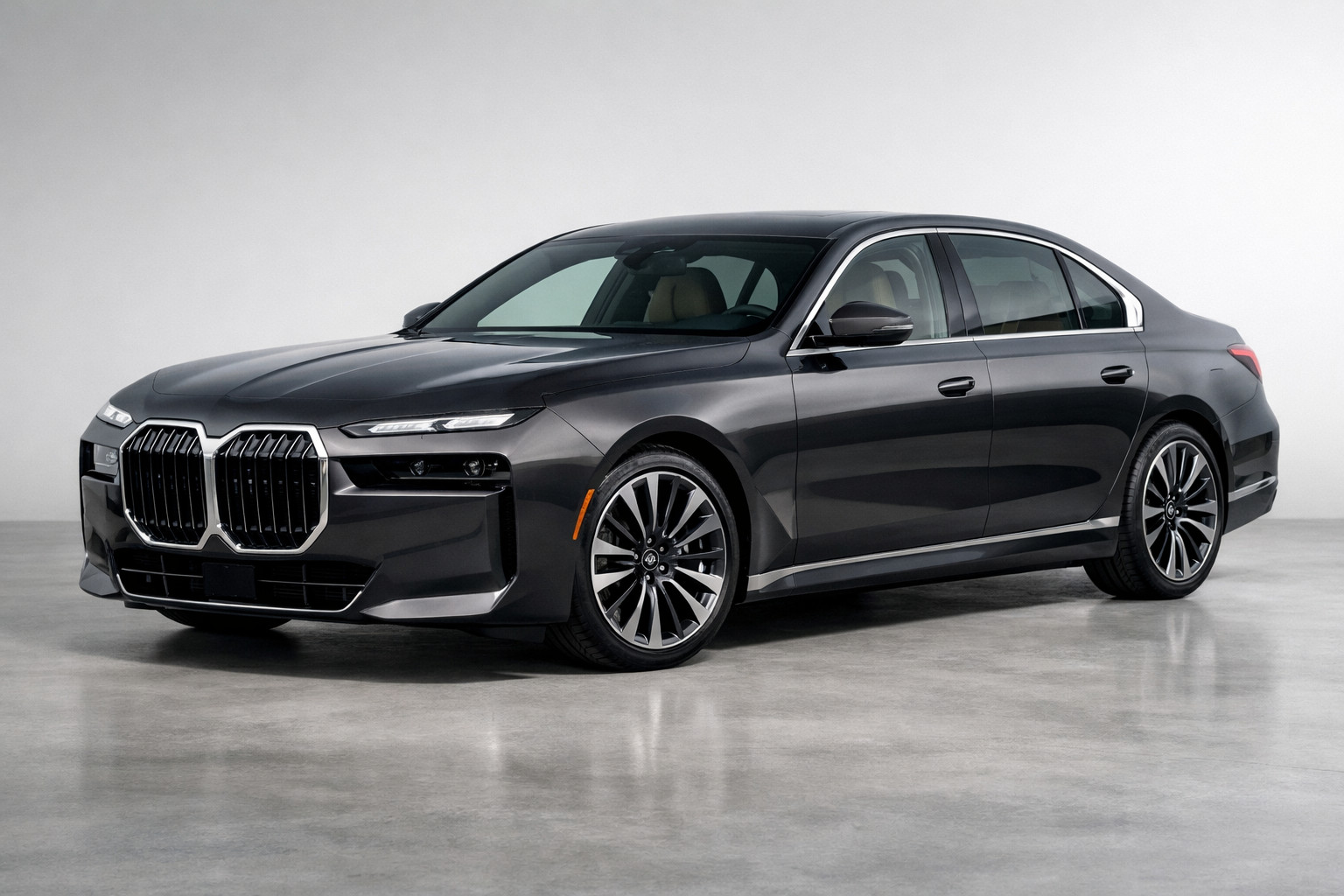BMW 7. sērijas G70/G71 (2022–) apskats: flagmanis ar maksimālām tehnoloģijām