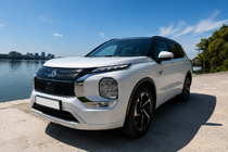Mitsubishi Outlander 2021– Integrētie jumta reliņi melni OEM (alumīnijs) foto 4