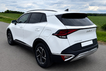 Kia Sportage 2021– Integrētās jumta reliņas, melnas OEM (ABS plastmasa, līmējama uzstādīšana) foto 2