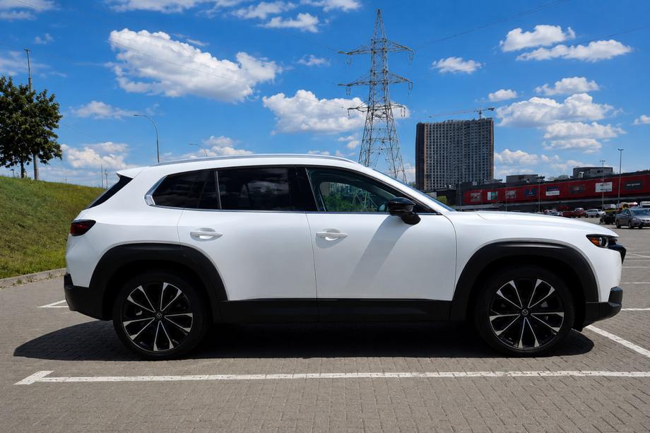 Mazda CX-50 2022– Pelēki OEM jumta reliņi (alumīnijs, uzstādīšana ar līmi) Image