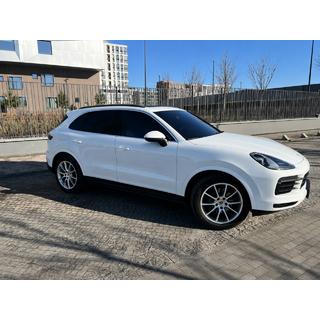 Integrētas jumta reliņas, melnas OEM (alumīnijs, uzstādīšana ar līmi) Porsche Cayenne 2018– foto 2