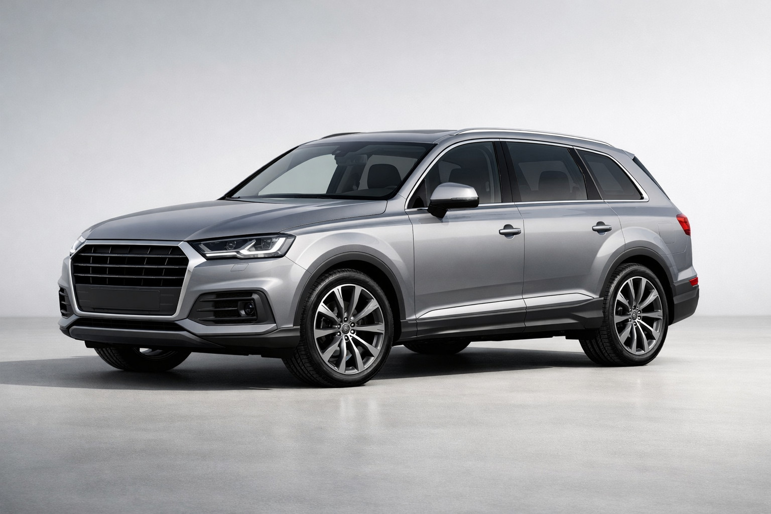 Audi Q7 apskats: liels premium SUV ģimenei un tāliem braucieniem