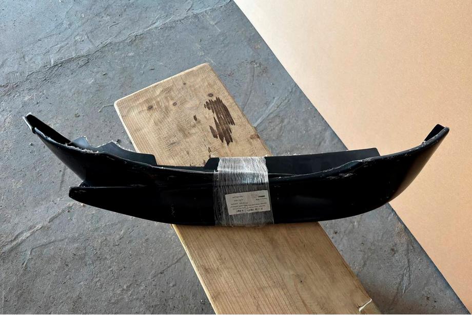 BMW 3. sērija E90/E91 2005–2011 Izpārdošana priekšējā Flap lūpas uzlika DPT (E90 Base 2005-2008, spīdīgi melna, 2 gab.) Foto 4