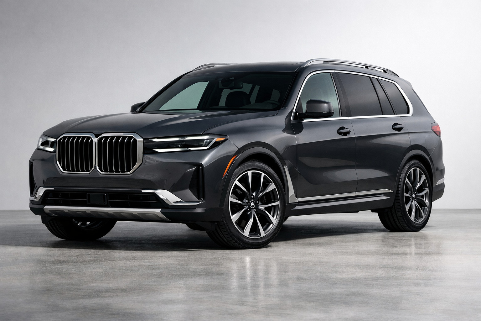 BMW X7 (G07) apskats: liels premium SUV ģimenei un ceļojumiem