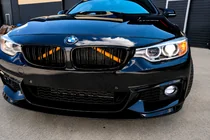 BMW 4 sērija F32/F33/F36 2012–2020 MP-Style priekšējā bampera lūpa (M-Sport, spīdīgi melna) foto 2