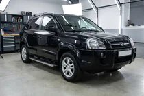 Hyundai Tucson JM 2004– Sānu pakāpieni BlackLine (2 gab., alumīnijs) foto 1