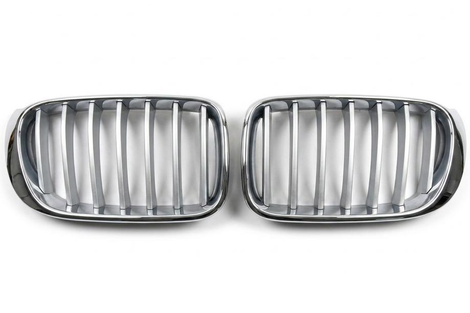 BMW X3 F25 2011–2018 Nieru reste 1Bar (2014-2018, pelēka ar hromētu apmali) Image