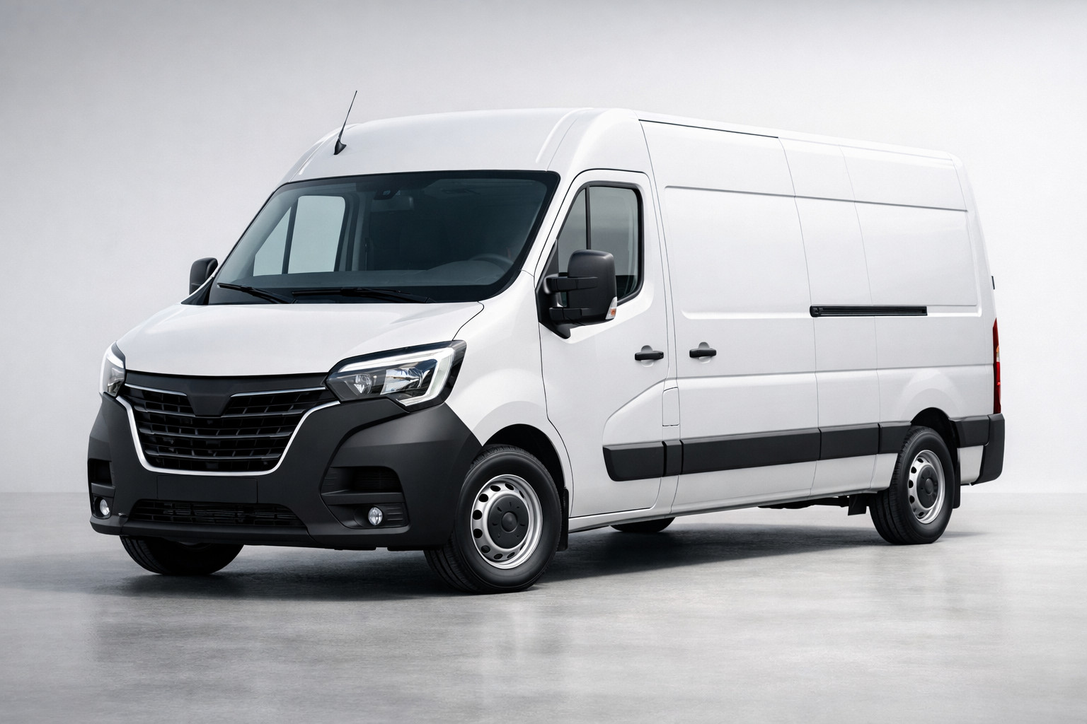 Renault Master pēc 2019. gada modernizācijas: liels furgons biznesam